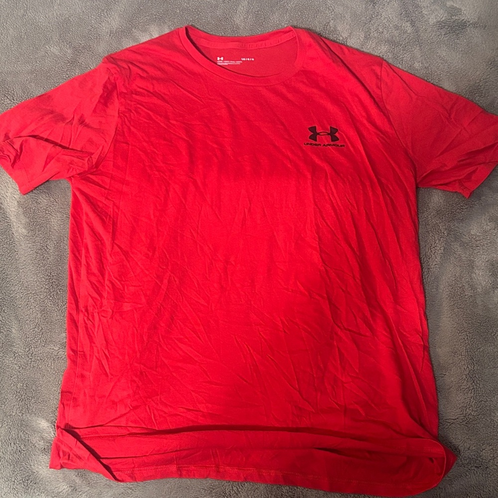 Large Under Armour Shirt